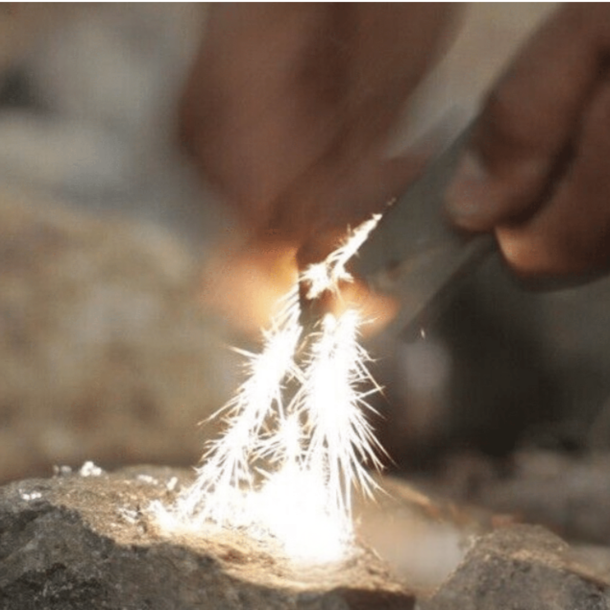 Magnesium Block and Flint Survival Fire Starter