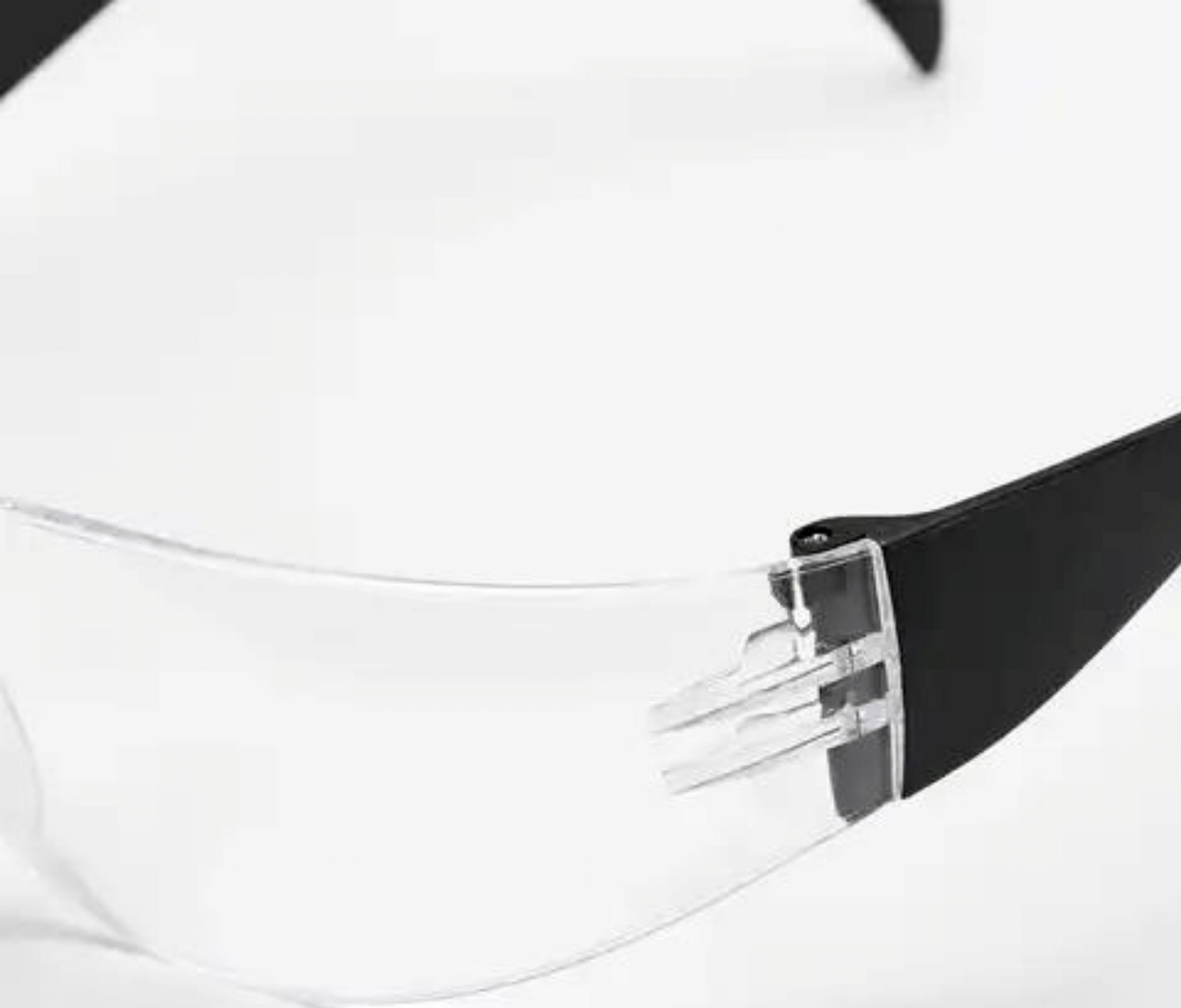 ANSI Approved Plastic Safety Glasses (Anti-Scratch and Anti-Fog)