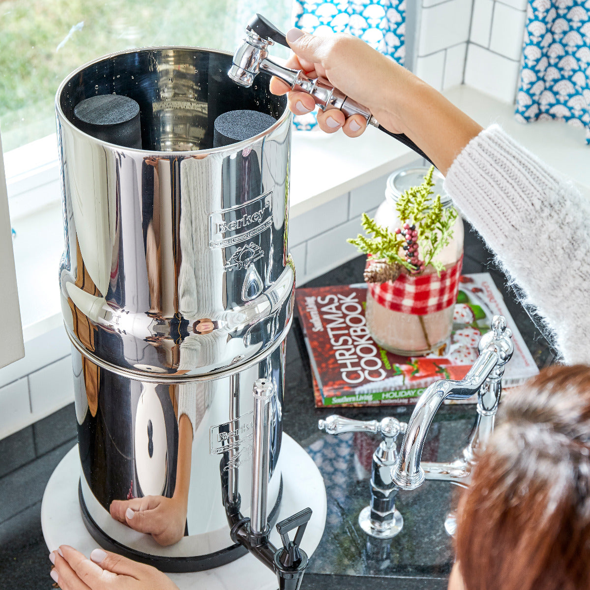 Big Berkey Gravity Water Filter (2.25 Gallon Capacity)