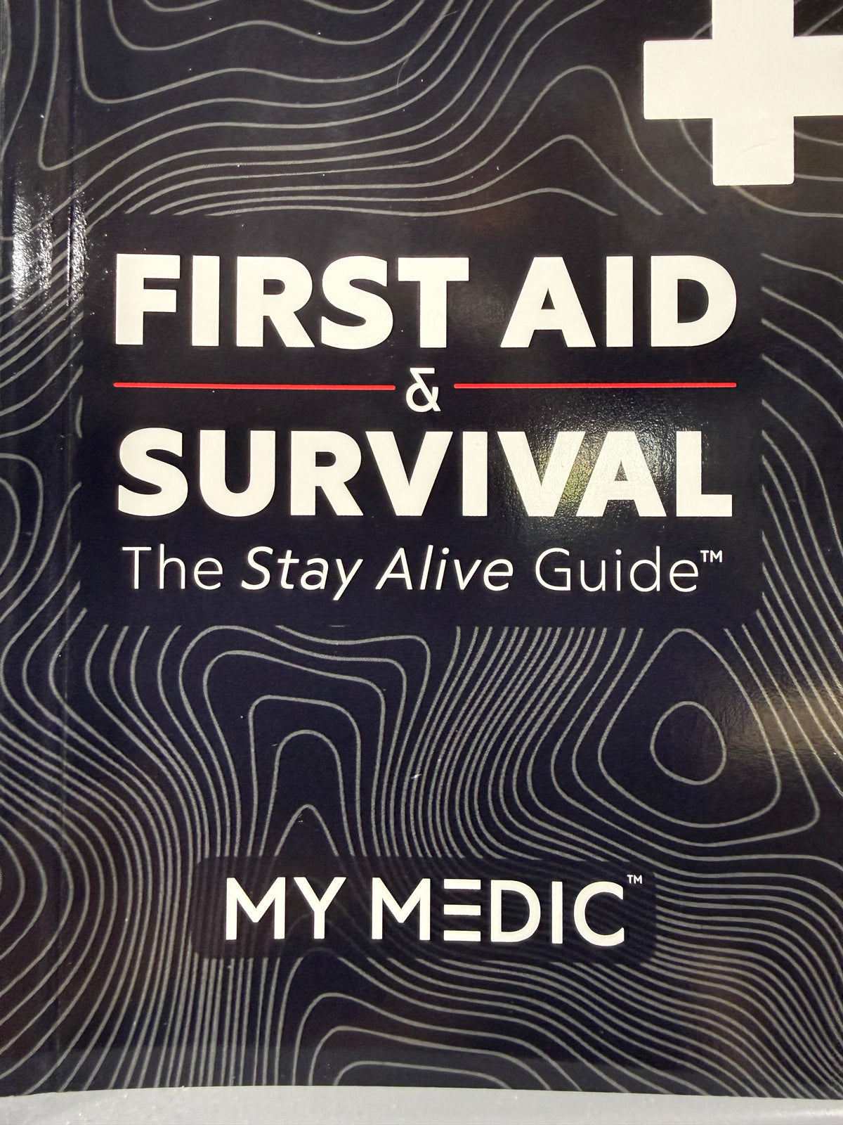 First Aid &amp; Survival Guide (The Stay Alive Guide)